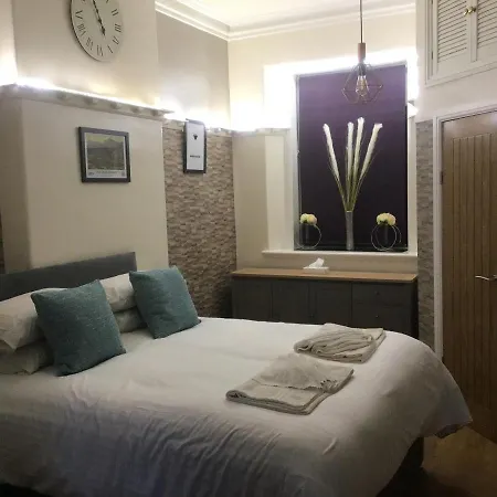 Casa de hóspedes Ravensworth House 4*